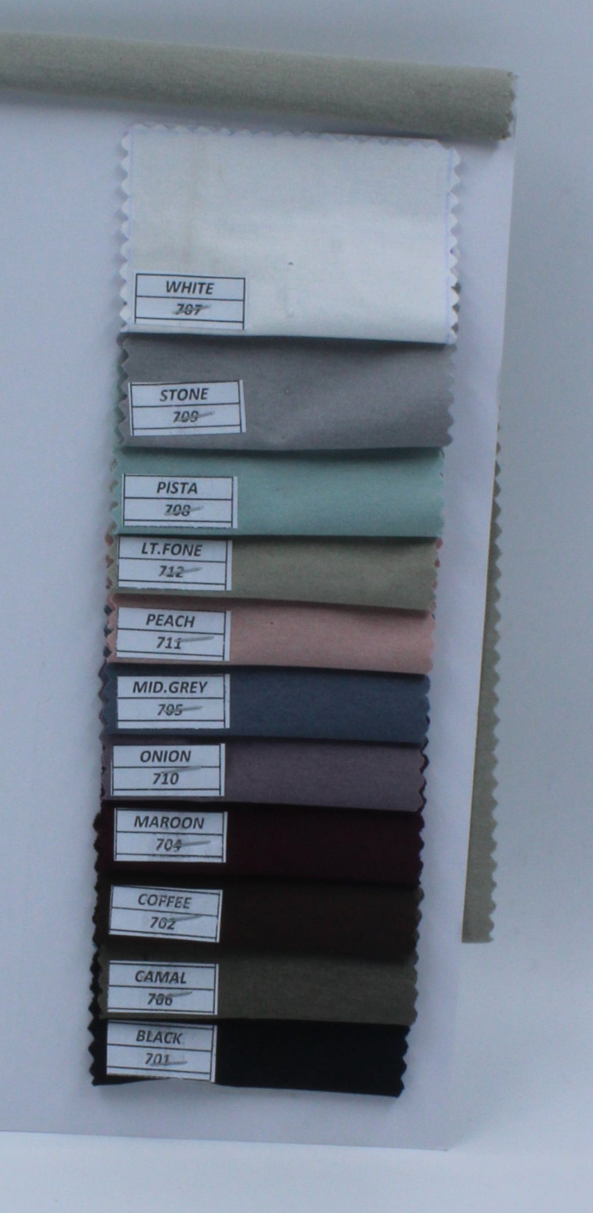 MONOTONE MILANGE 210425